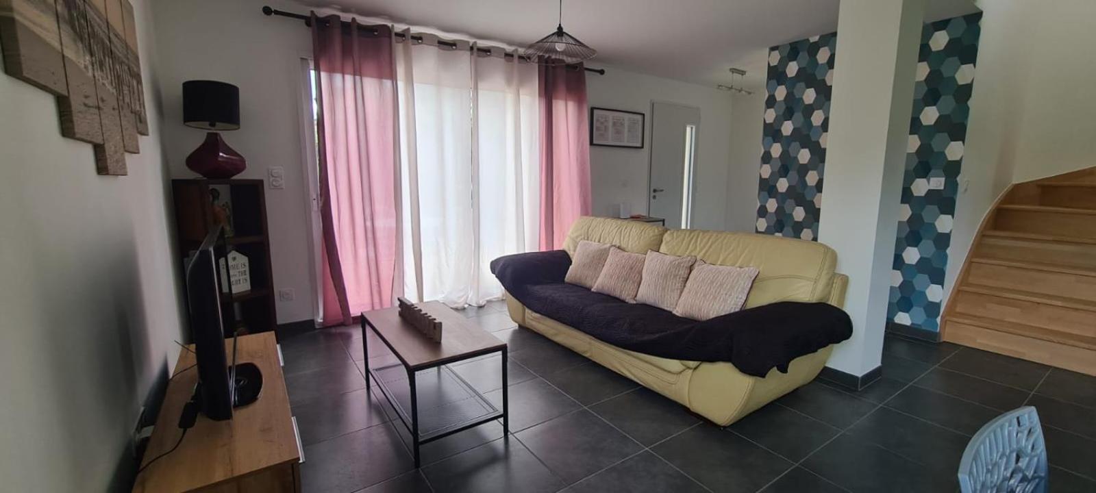 Tourville-sur-Odon Maison Neuve Tout Equipee מראה חיצוני תמונה